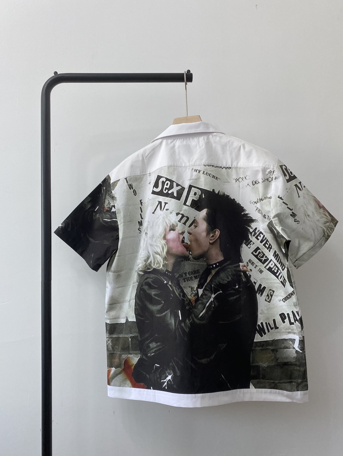 "Rabbit.b" Sex Pistols Portrait Kiss full Short-sleeved Shirt